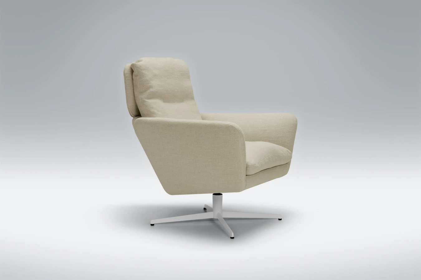 AMY_studio_armchair_linenQ425_laundered11_nature_3.jpg