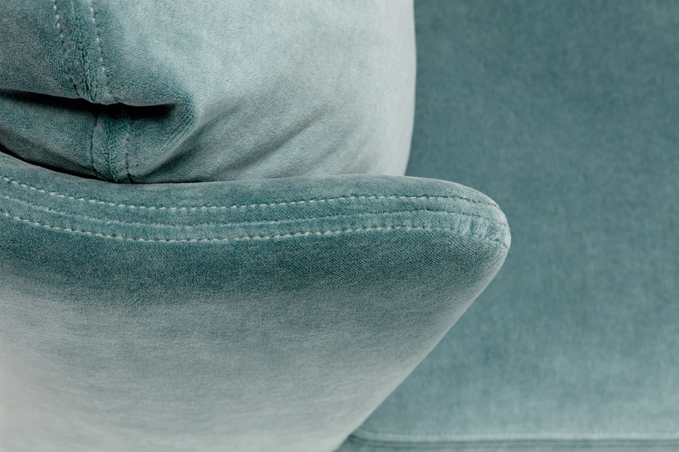 ALMA_shadow_armchair_malibu_velvet4_turquoise_5.jpg