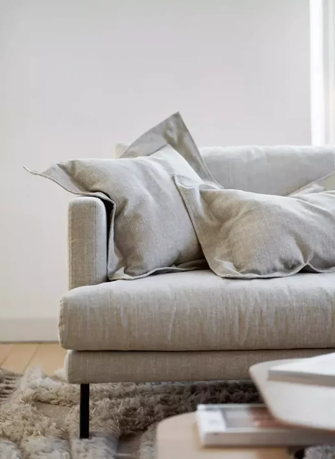 BRITT_interior_set2_caleido_stampato_1_natur_4_domatoria_katowice_SOFA_SITS_britt.webp