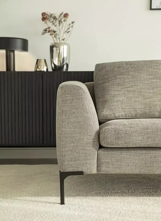ELTON_interior_set3_nori_3_grey-beige_04_domatoria_katowice_sofa_sits_elton.webp