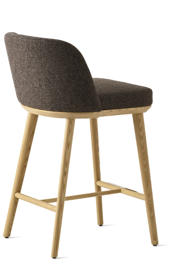 Foyer_cs2072-MTO_P19W_S2N_back.jpg