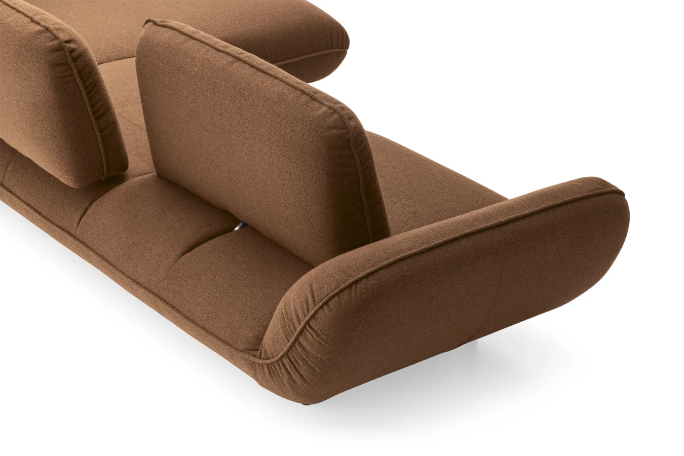 Favola_cs3455_P15_SZQ_part_mov_back.jpg
