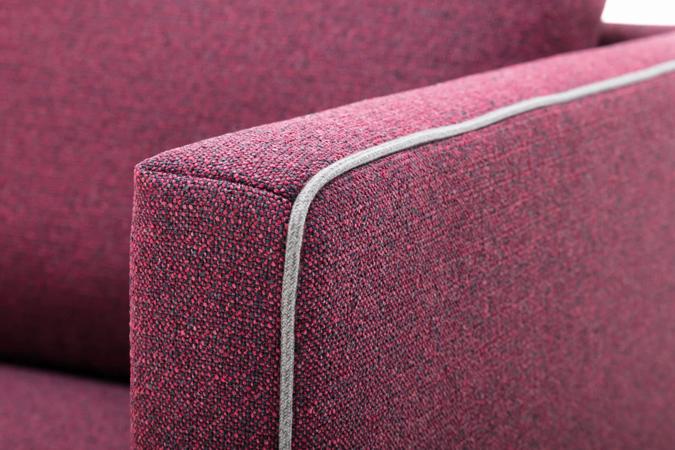 Sofa freistil 133 Rolf Benz | podłokietnik wykończony kedrą