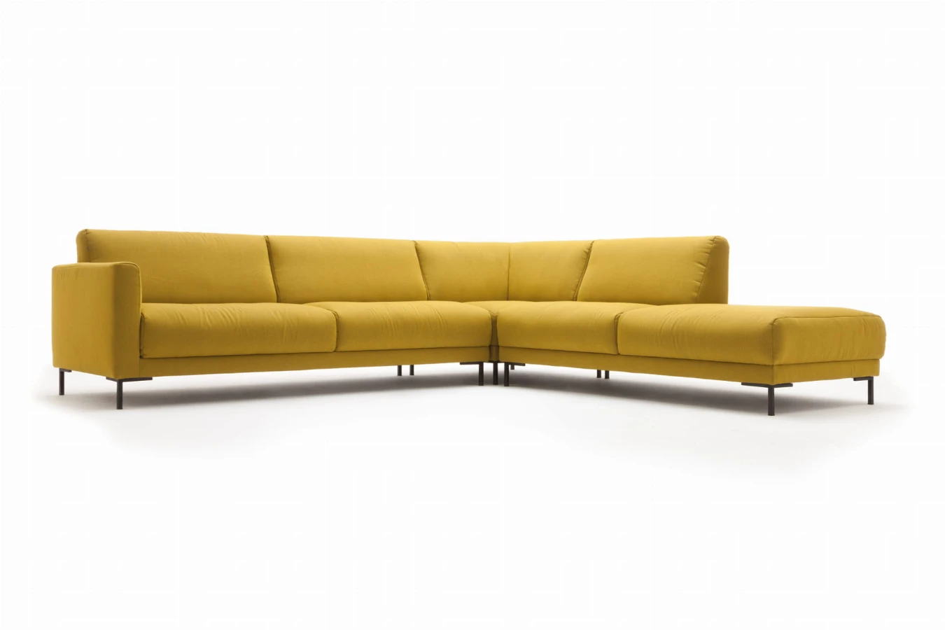 Sofa narożna freistil 141 Rolf Benz | wąski podłokietnik