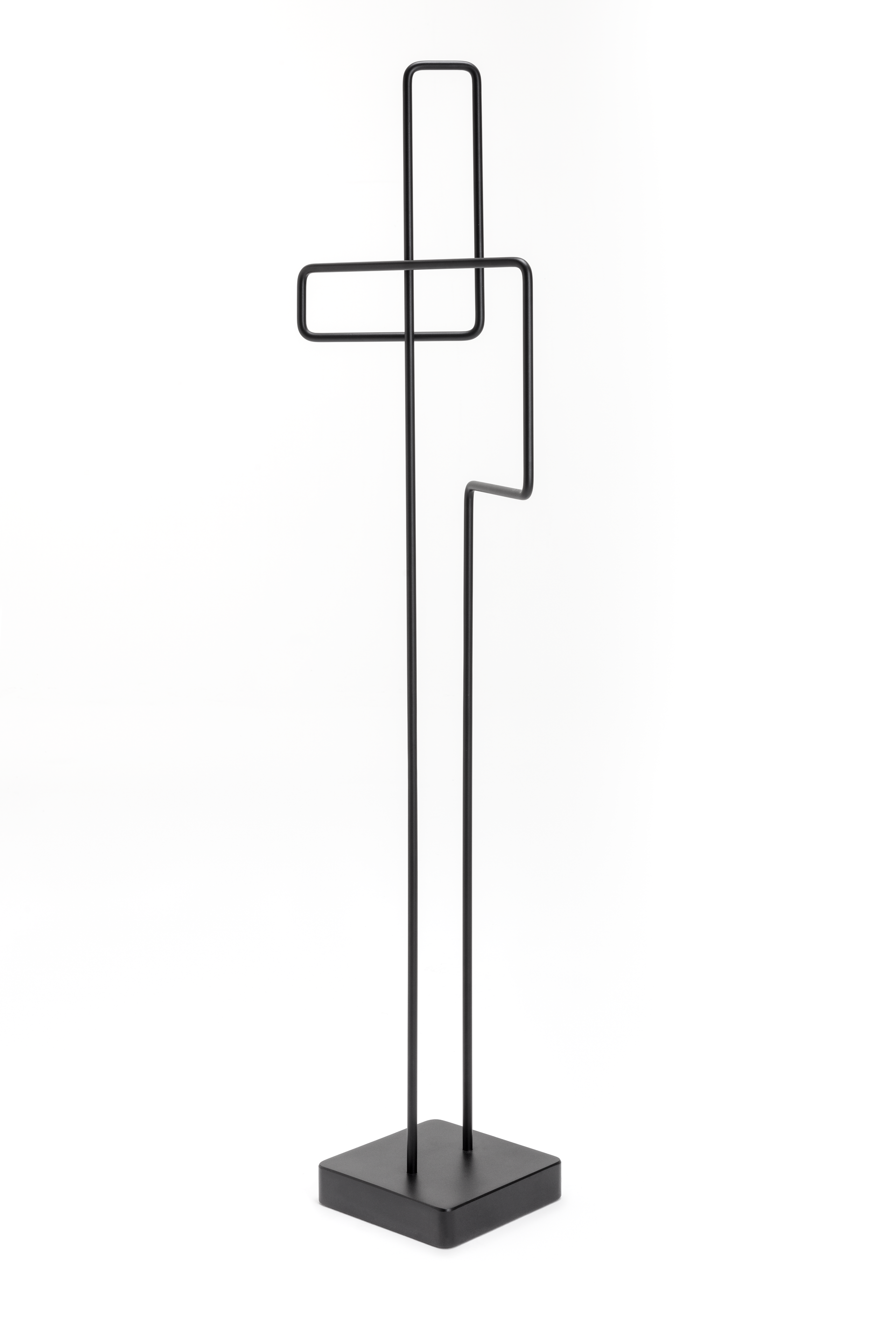 908_F_19_008.png