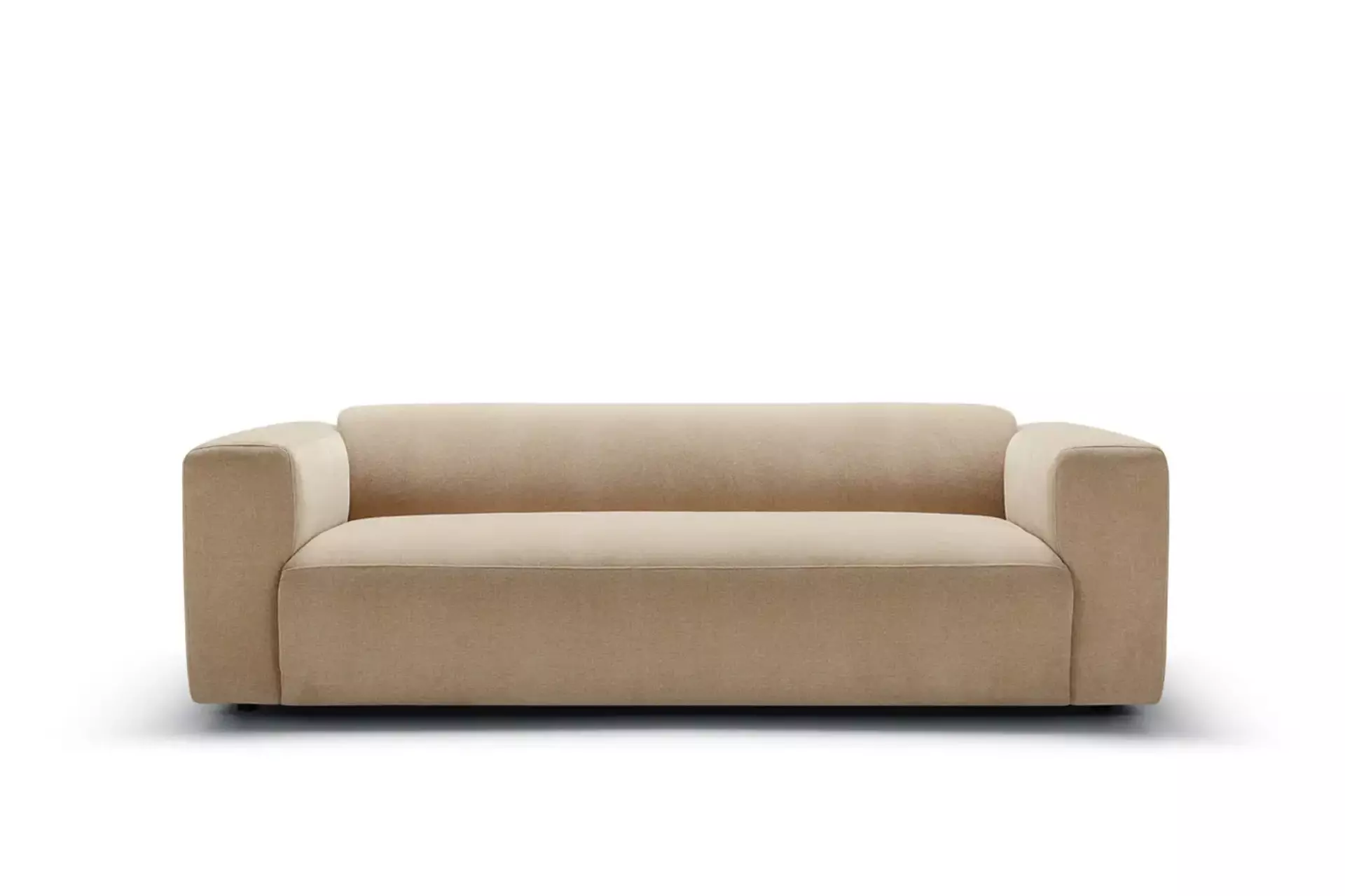 ANNIE_3seater_stipa_2_beige_1_domatoria_katowice_sofa_sits_aNNIE.webp