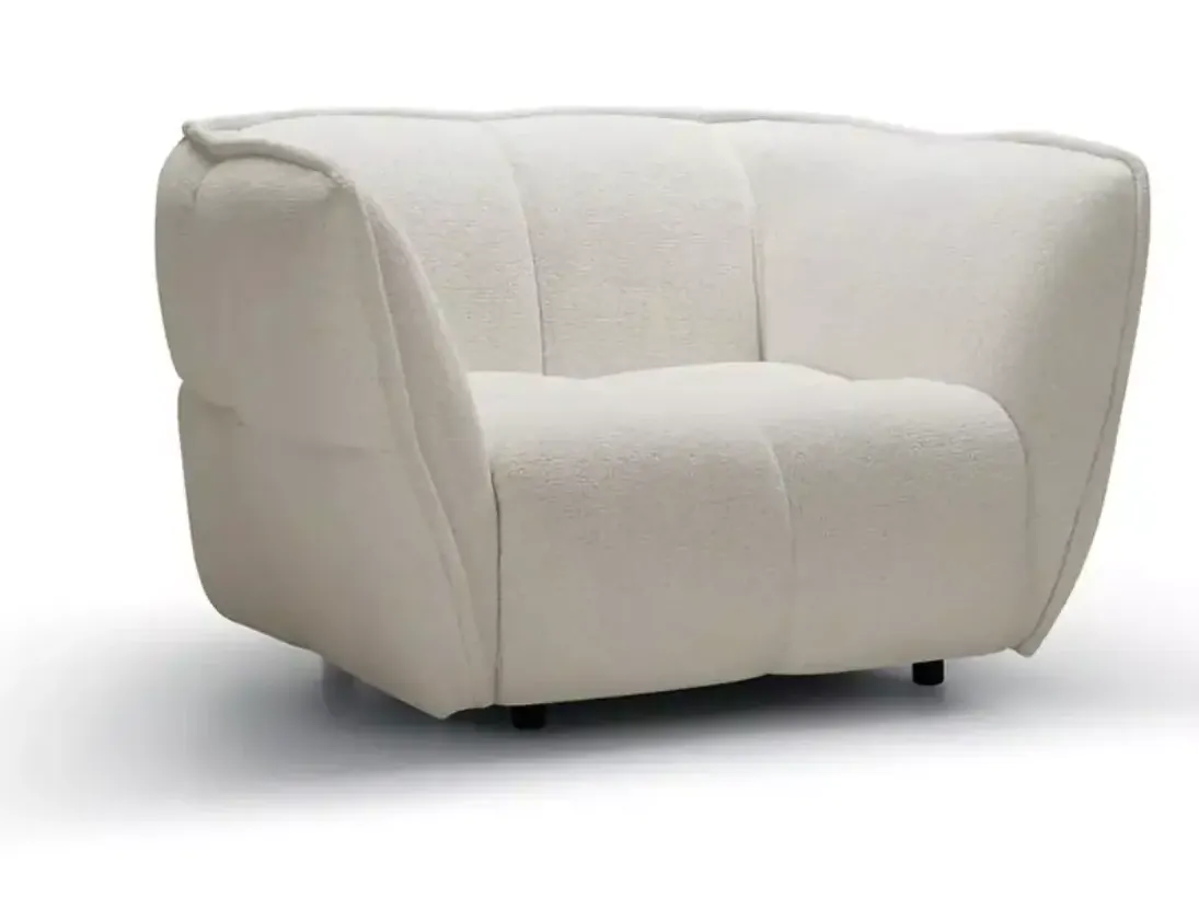 CLYDE_armchair_sky_1_off_white_2_domatoria_katowice_sofa_sits_clyde.webp