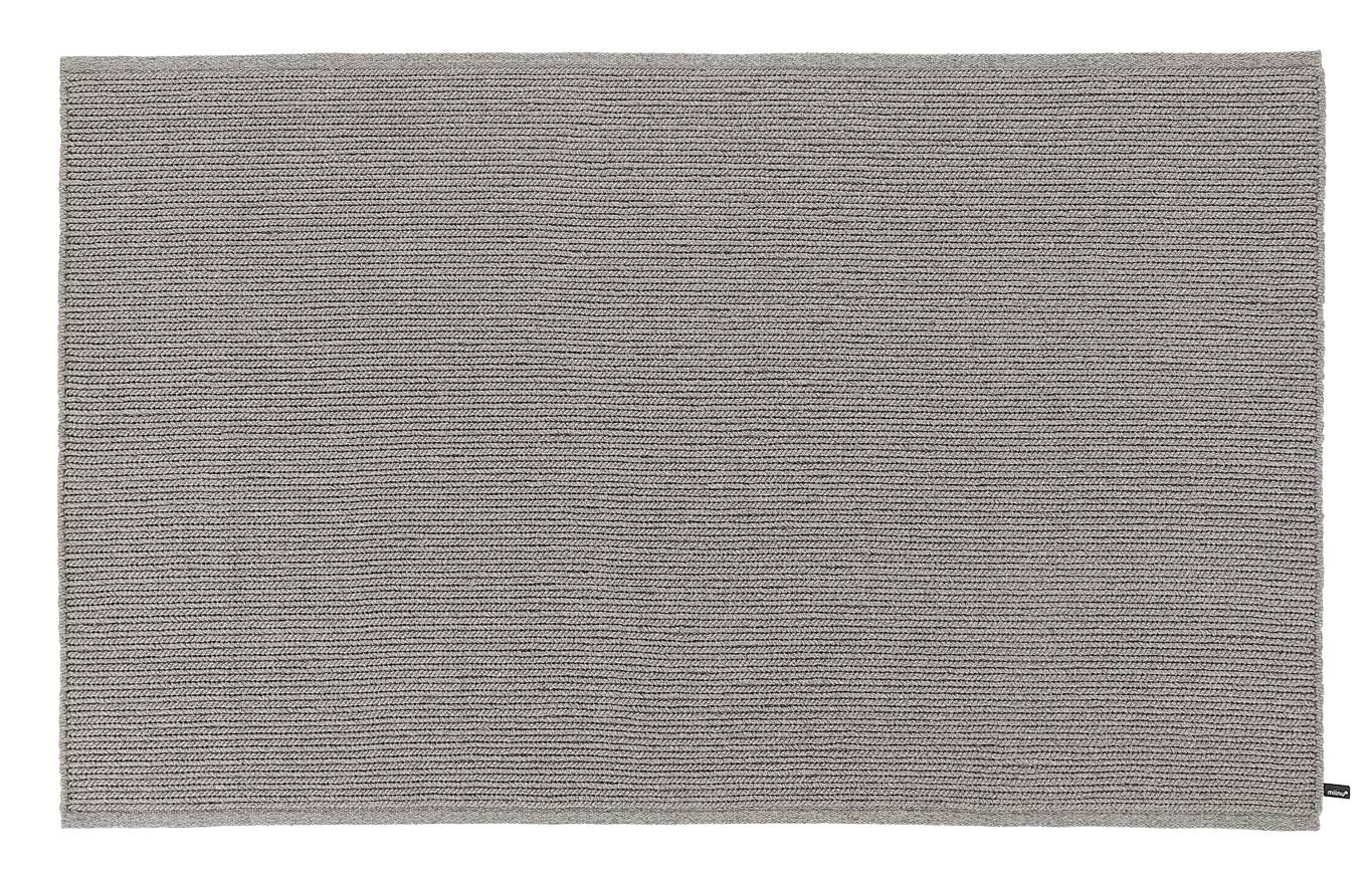 ID-2692-AeroOne-Vol.-I-gray-almond (1).webp