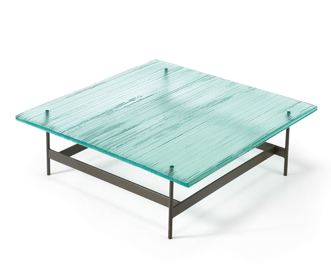 WAVES_coffee-table_trasp_1.jpg